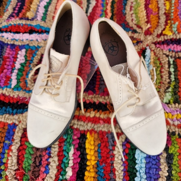 ARIAT OXFORDS - Picture 8 of 8